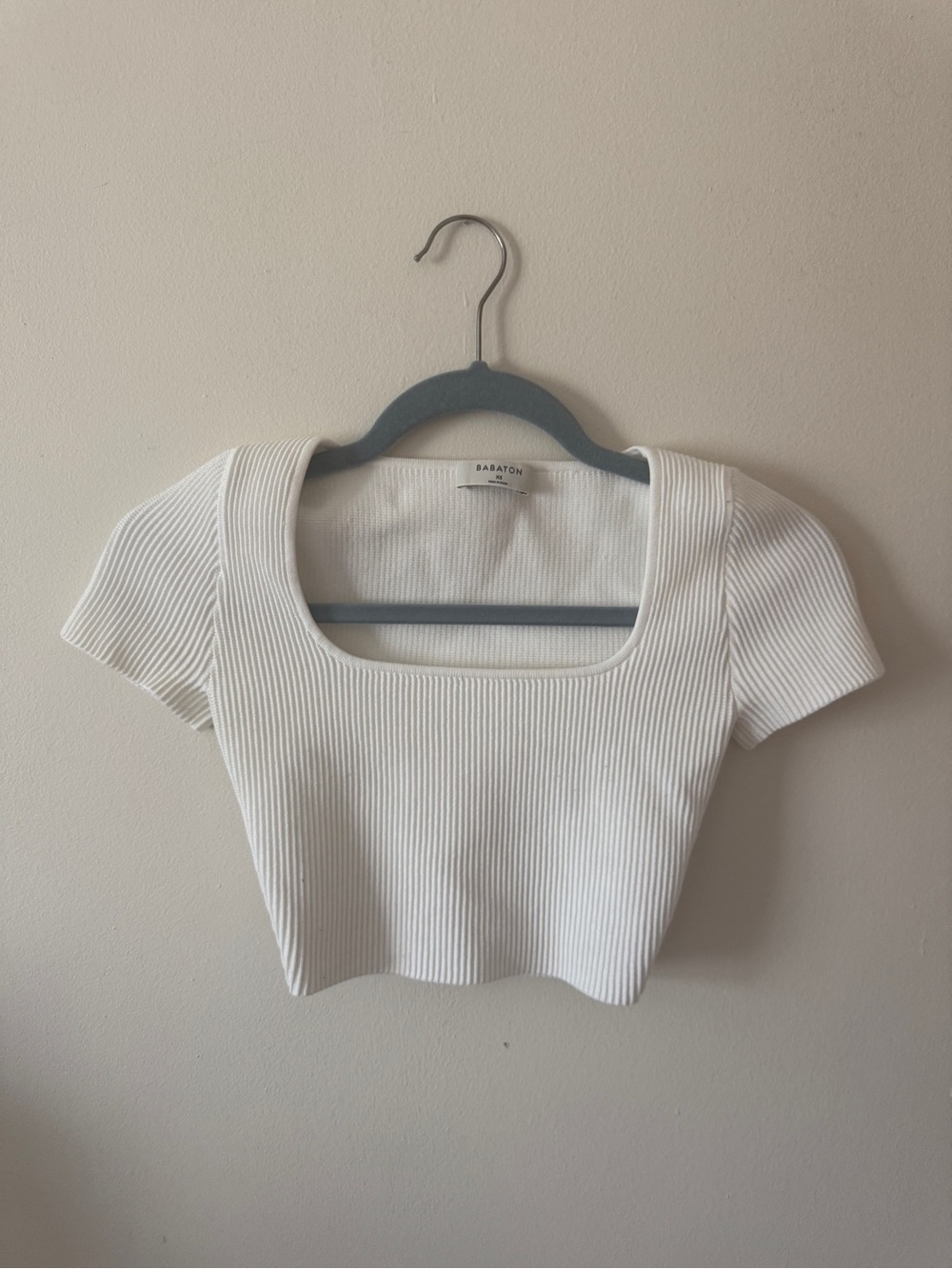 Babaton White Ribbed Square-Neck Crop Tee